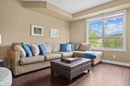 Aqua Vista | Outside Pool/Hot Tub | Mountain Views - Image 3