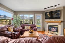 Bay Breeze | Lakefront | Rocky Mountain Views - Image 3