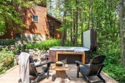Cabin in the Woods | Private Hot Tub | AC | Quiet - Image 3