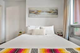 Emerald | Skyline View | UG Park | King Bed - Image 5