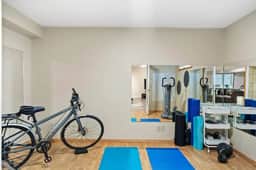 Ferngully | Backyard | Gym | Clawfoot Tub | Garage - Image 3