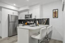 Fresh Escape | Dog-Friendly | Close to Parks/Seton - Image 4