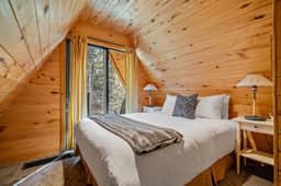 Little Bear Lodge | Slope-Side | A-Frame | Hot Tub - Image 5