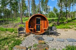 Nordic Nest | Barrel Sauna | Fireplace | Fire Pit - Image 3