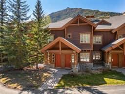 Riverbend Retreat | Hot Tub | Pools | Pets | Creek - Image 5