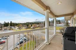 Riviera | Balcony w/ Mountain Views | Pets | Golf - Image 2