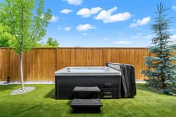 Skydeck | Lake & Mountain Views | Rooftop Patios - Image 2