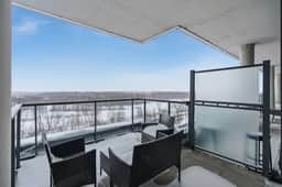 Skyline Vista | Penthouse | Views | Gym | Theatre - Image 2