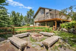 Smoking Water Lodge | Pool Table | Firepit - Image 3