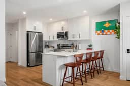Summit Stay | Ground Floor | Central | AC | Pets - Image 3
