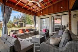 The Bow Nest | Fenced Backyard | Fireplace | Pets - Image 2