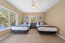Timberline Crest | Balcony | Backyard | Pets Ok - Image 5