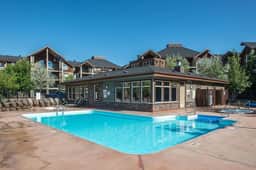 Water's Edge | Pool | Hot Tub | Pets | Ground LVL - Image 2