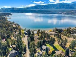 Ziggy | Pvt Beach Access | Lake Views | Fireplaces - Image 2