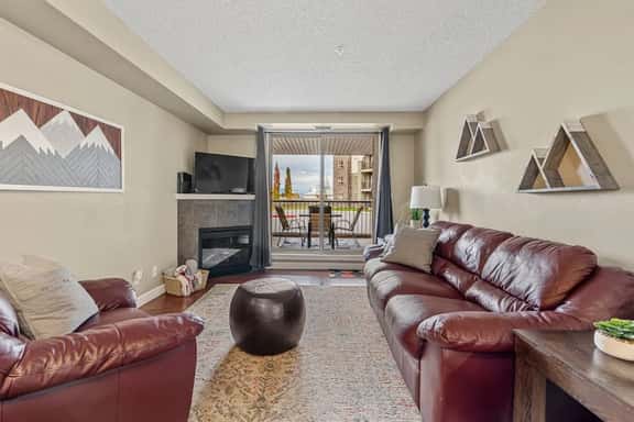 Alpine Suite | Ground Floor | Central | Pool | Hot Tub - Image 1