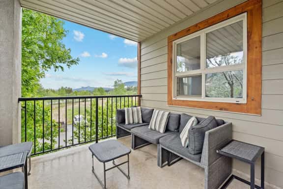 Aqua Vista | Outside Pool/Hot Tub | Mountain Views - Image 1