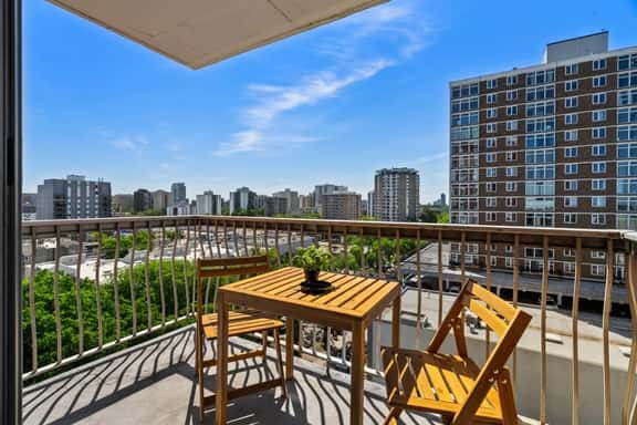 Cloud Nine | Indoor Pool | Gym | Balcony | Parking - Image 1