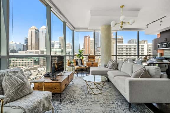 Emerald | Skyline View | UG Park | King Bed - Image 1