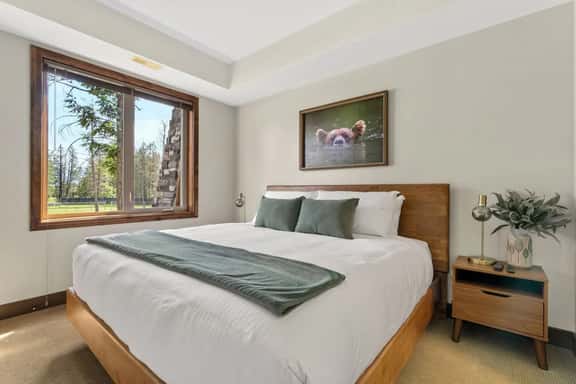 Grizzly Springs | Outdoor Pool/Hot Tub | Fireplace - Image 1