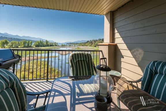 Lake Life Livin' | Lake View | Pool | Hot Tub | Gym - Image 1