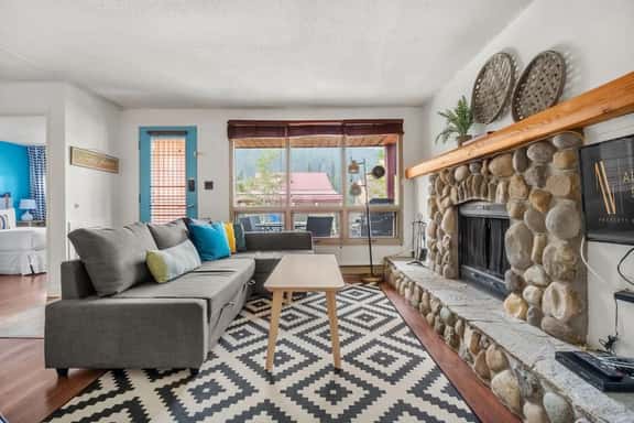 Mountain Mural | Hot Tub | Pools | Ski-In/Ski-Out - Image 1