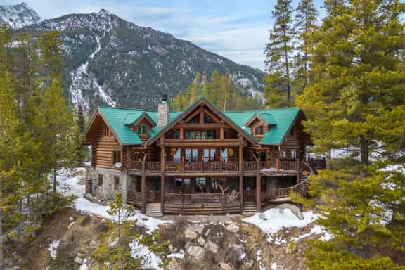 Rundlestone Ridge | 10-Person Hot Tub | Ski-In/Out - Image 1