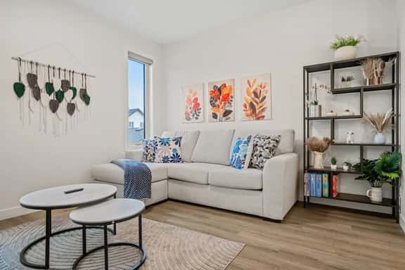 Sol | Close to Airport, Trails & Parks | Pets Ok - Image 1