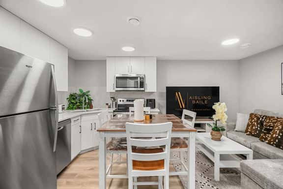 Terra | Rangeview | Close to Parks | Pet Friendly - Image 1
