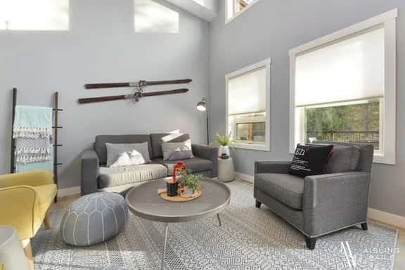 The Hideaway Hollow | Upscale | Games Room - Image 1