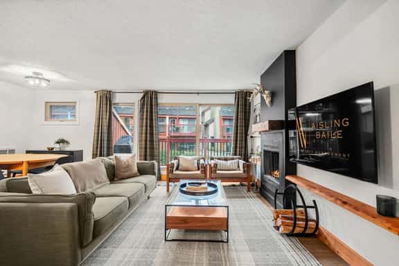 The Vantage | Ski-in/Ski-Out | Resort Access - Image 1