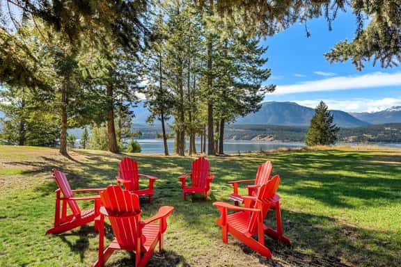 Ziggy | Pvt Beach Access | Lake Views | Fireplaces - Image 1