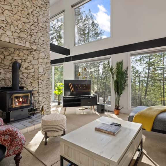 Big Horn Hideaway | Hot Tub | Fireplace | Backyard - Image 1