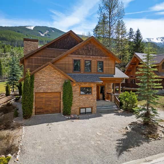 Creekside Lodge | Hot Tub | Ski-Out | Pool Table - Image 1
