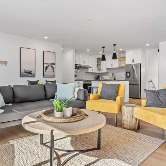 Duke & Duchess | Central | Upscale | Families - Image 1