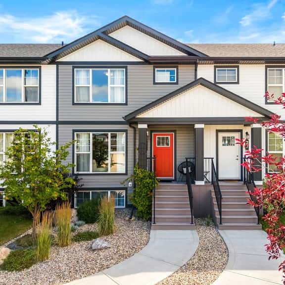 Red Door Retreat | Lake | Hot Tub | Fire Pit | AC - Image 1