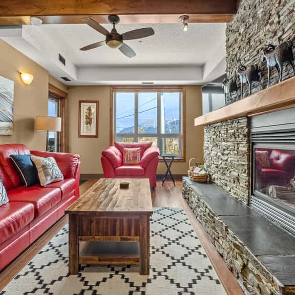 Red Spruce | Hot Tub | Pool | King Bed - Image 1