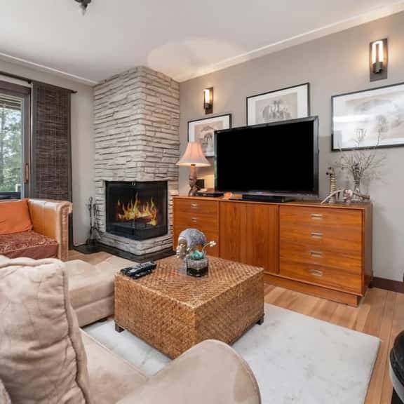 The Lekker Condo | Private Beach | Indoor Pool/Tub - Image 1