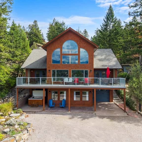 Lakeview Lodge | Hot Tub | Beach Access | Fire Pit - Image 1