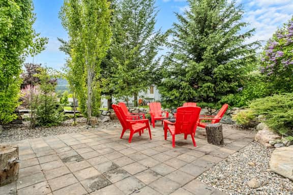 Alpenglow Retreat | Fire Pit | Games Room | Pets - Image 2