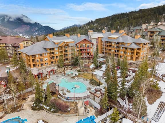 Altura | Ski-In/Out | Balcony | Resort/Pool Access - Image 2