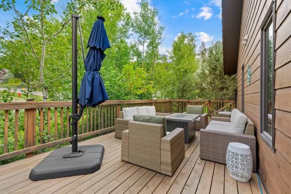Camp Vatcher | Fire Pit | Hot Springs | Yard | AC - Image 4