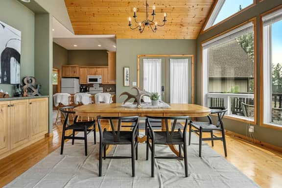 Cedar & Sage | Hot Tub | A-Frame | Family Friendly - Image 5