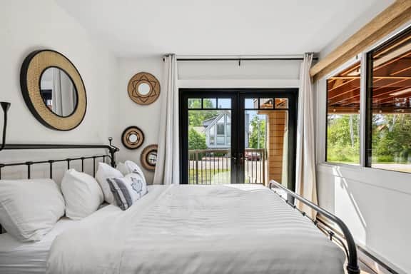 Coral | Beach Access | Fenced Yard | Fire Pit - Image 3