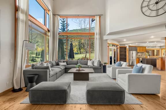 Creekside Lodge | Hot Tub | Ski-Out | Pool Table - Image 3