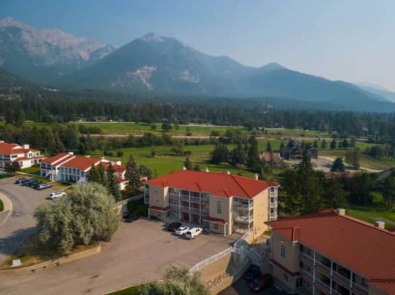 Fairmont Oasis | Luxury | Views | Bright | Nature - Image 5