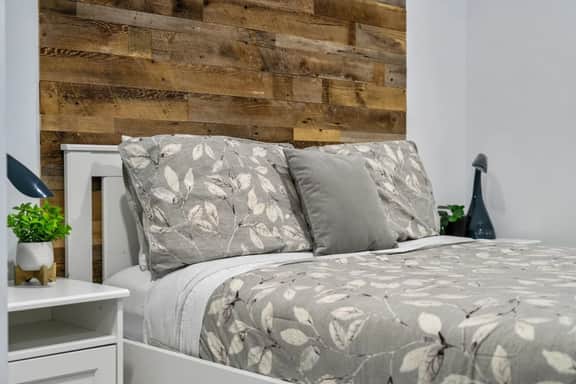 Fresh Escape | Dog-Friendly | Close to Parks/Seton - Image 3