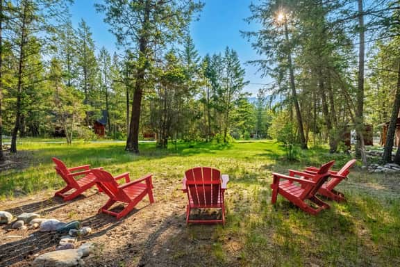 Hoodoo Haven | Game Room | Pets | Fireplace | Yard - Image 4