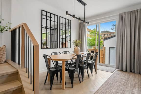 La Maison | Pvt Hot Tub | Kensington | 2500 sqft - Image 4