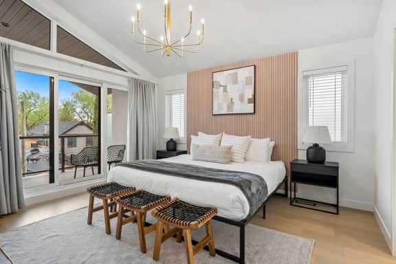 La Maison | Pvt Hot Tub | Kensington | 2500 sqft - Image 3