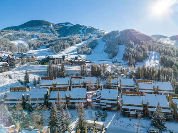 Mountain Paradise | Lower Village | Ski-in/out - Image 4